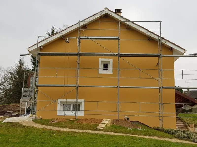 Chantier de peinture de façade